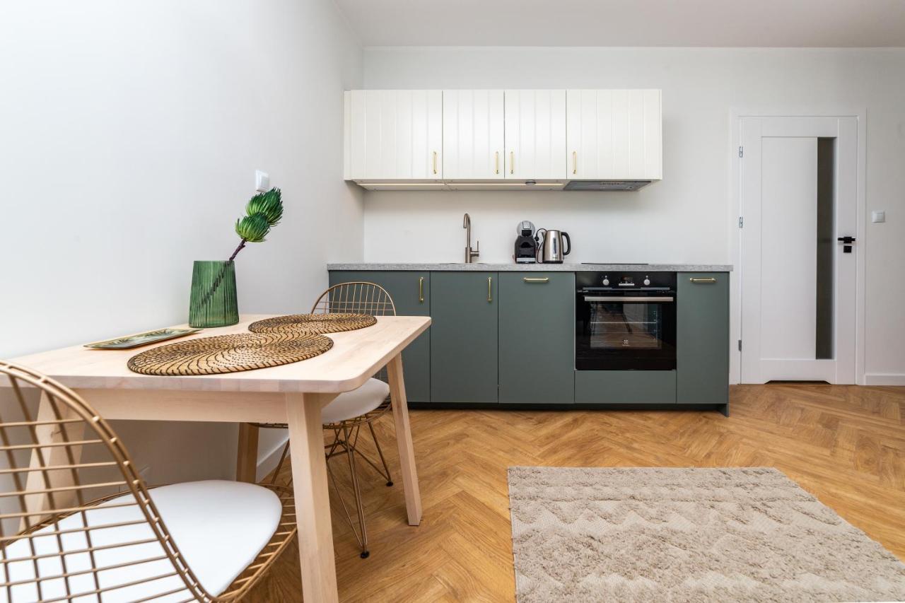 Pobookowane Barbary Delux Old Town Lägenhet Gdańsk Exteriör bild