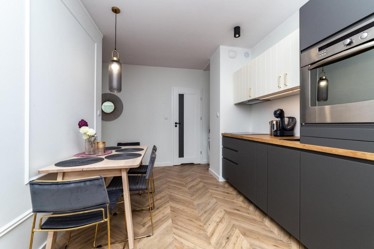 Pobookowane Barbary Delux Old Town Lägenhet Gdańsk Exteriör bild